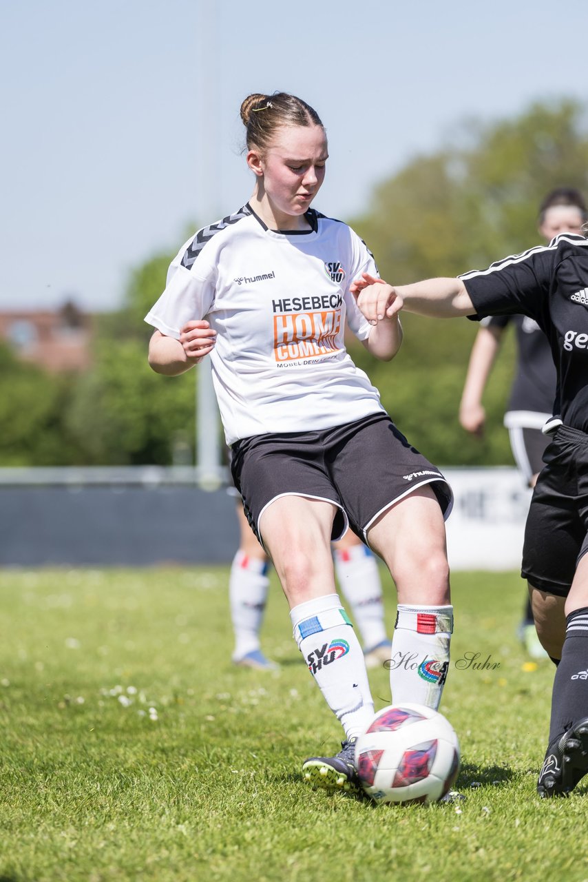 Bild 116 - F SV Henstedt Ulzburg - SV Fortuna Boesdorf : Ergebnis: 3:1